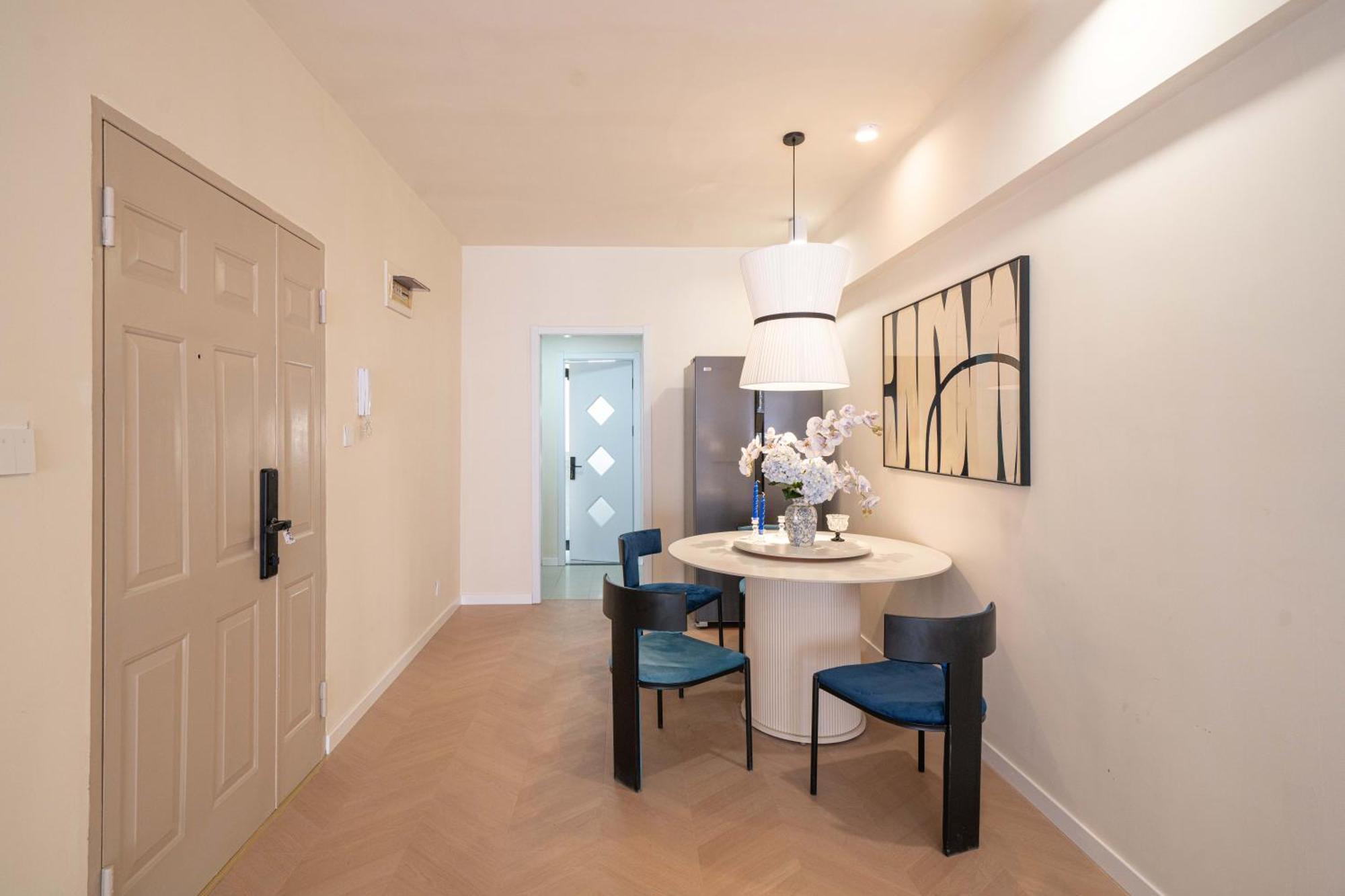 Pangsapuri Molly - Nanjing East Road The Bund 3-bedroom With Elevator *