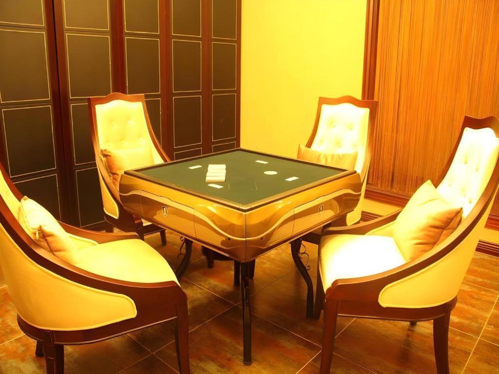 Shanghai Dikang Boutique Hotel 3*
