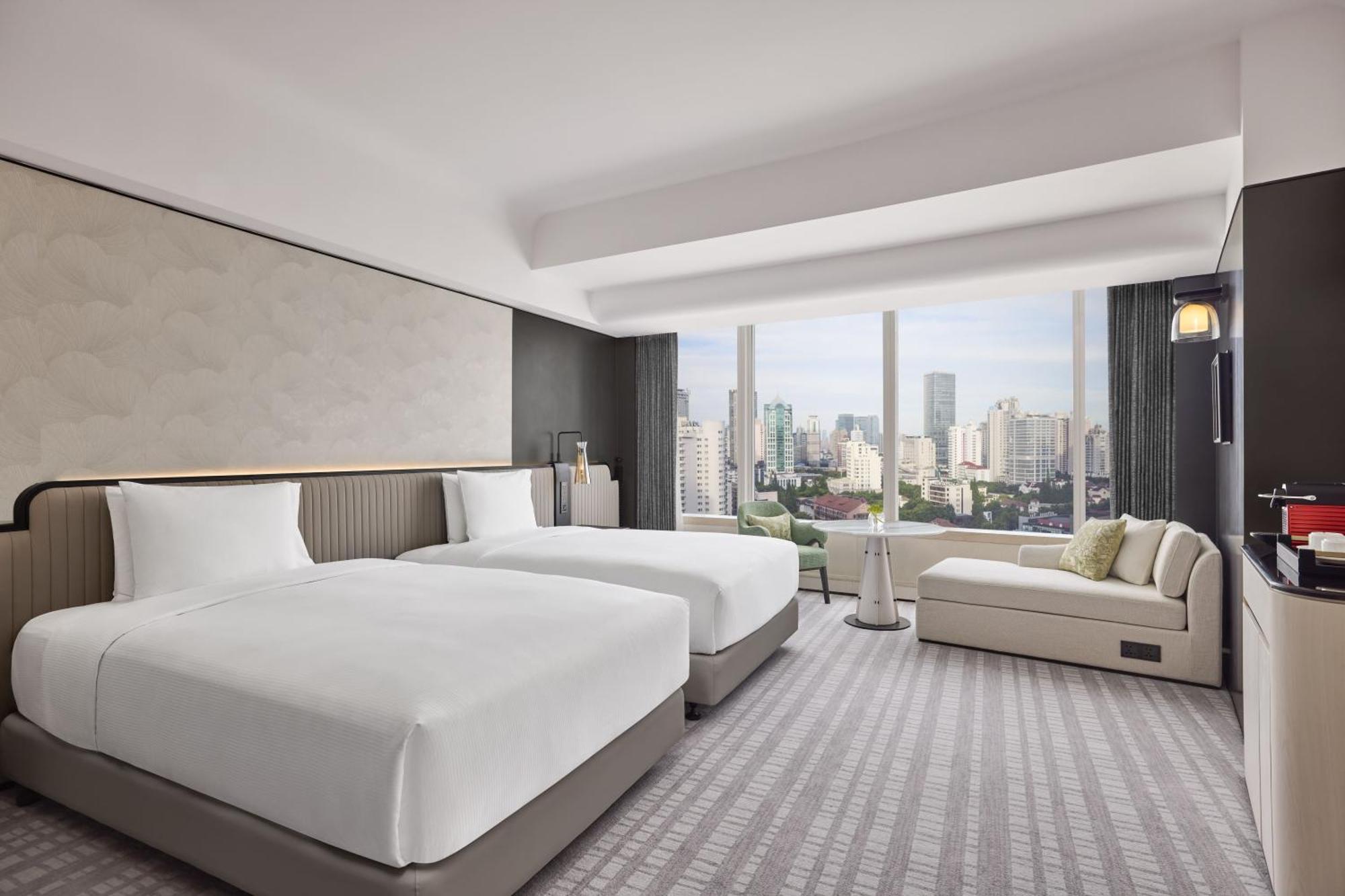 Hilton City Center Hotel 5*