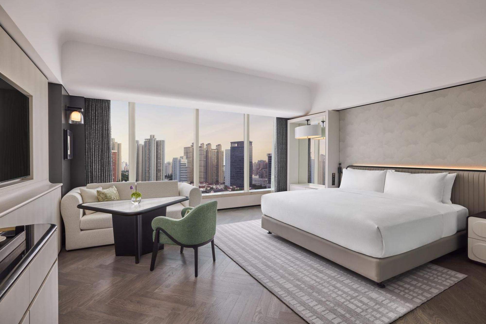 Hilton City Center 5*