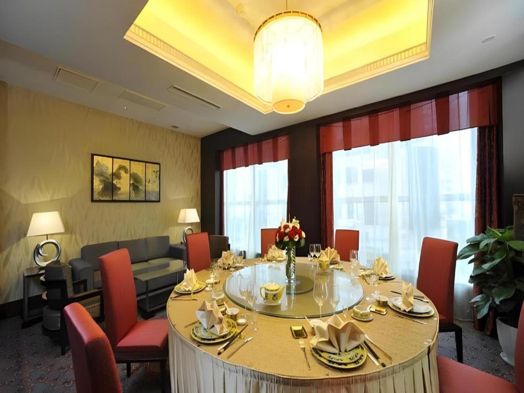 Grand Soluxe Zhongyou Shanghai