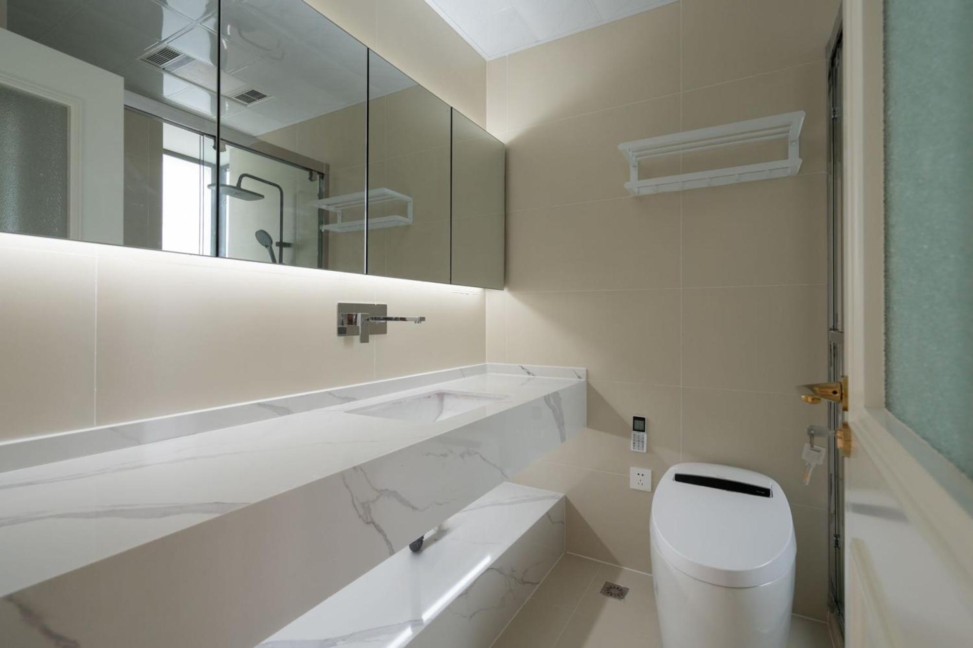 Apartment Eastern Hub - Bund Branch French Chic 3-bedroom Near Xintiandi Haiyue Garden *