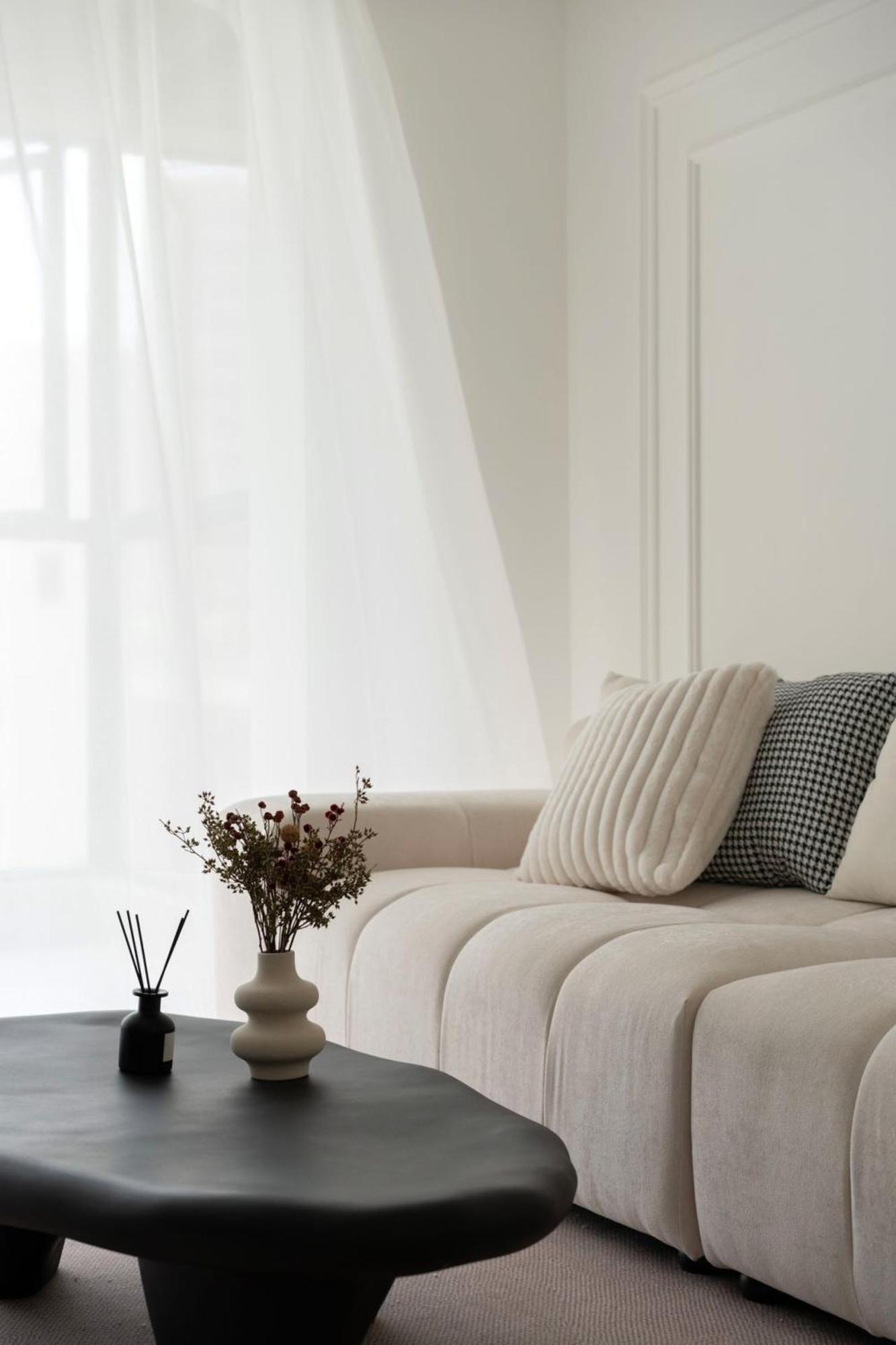 Eastern Hub - Bund Branch French Chic 3-bedroom Near Xintiandi Haiyue Garden