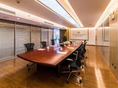 Court Jinqiao Diamond Apart Otel 4*