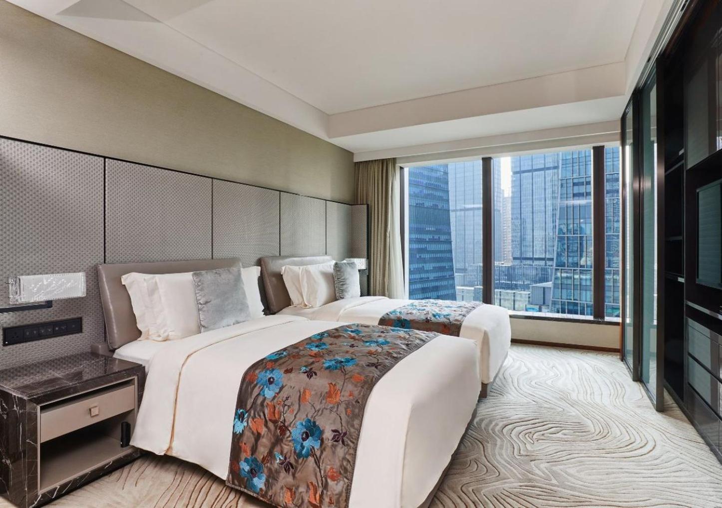 Mandarin Oriental Pudong, Hotel 5*