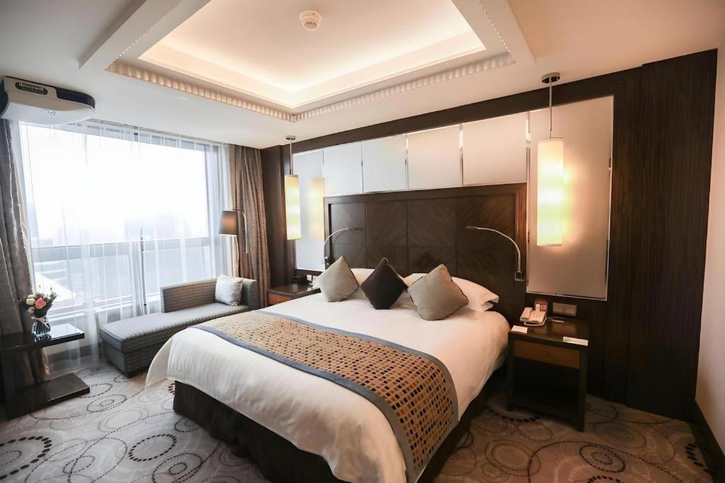 Hotel Grand Soluxe Zhongyou