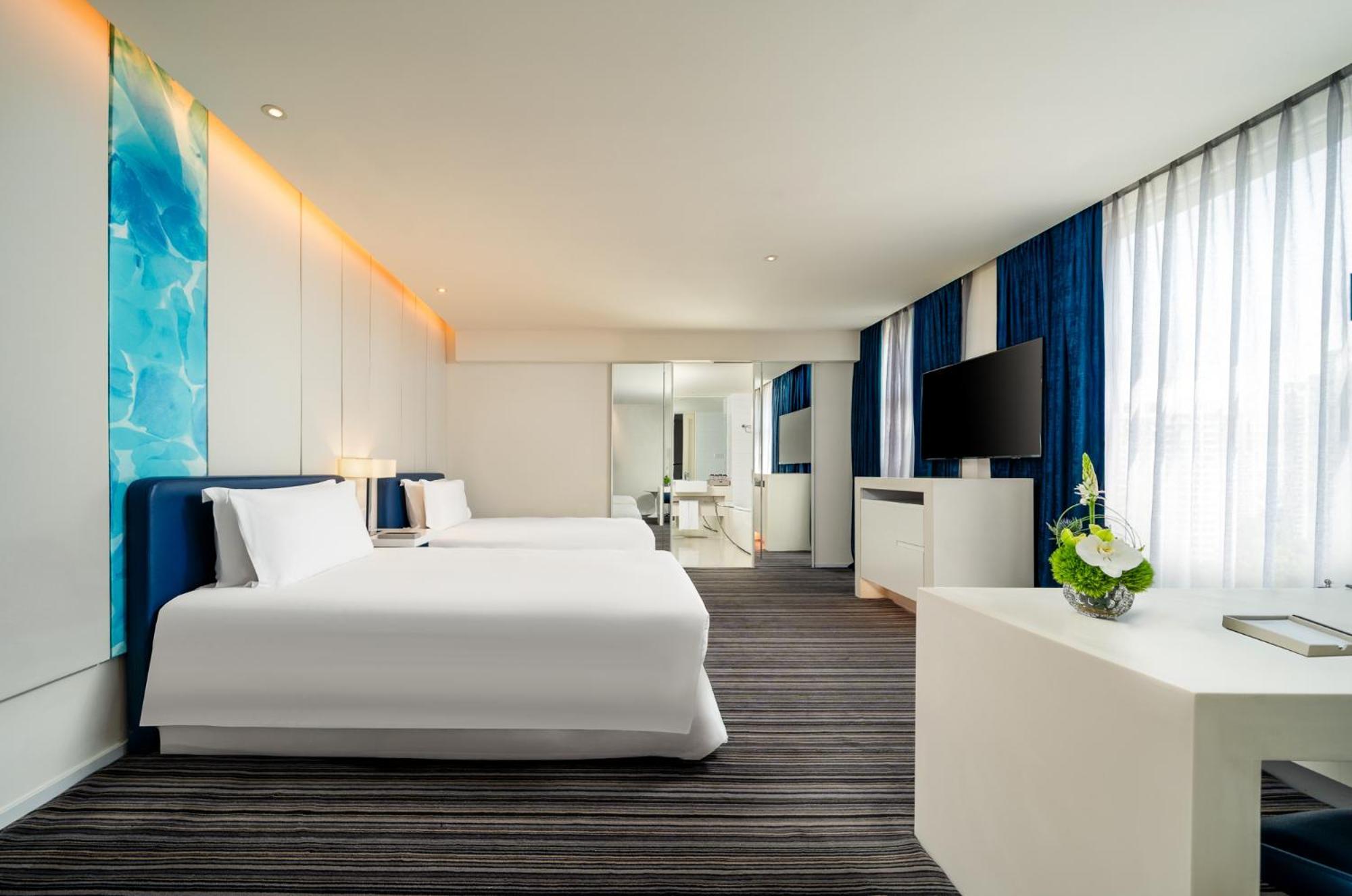 Hotel Grand Mercure Century Park - Free Shuttle Bus To Sniec 5*