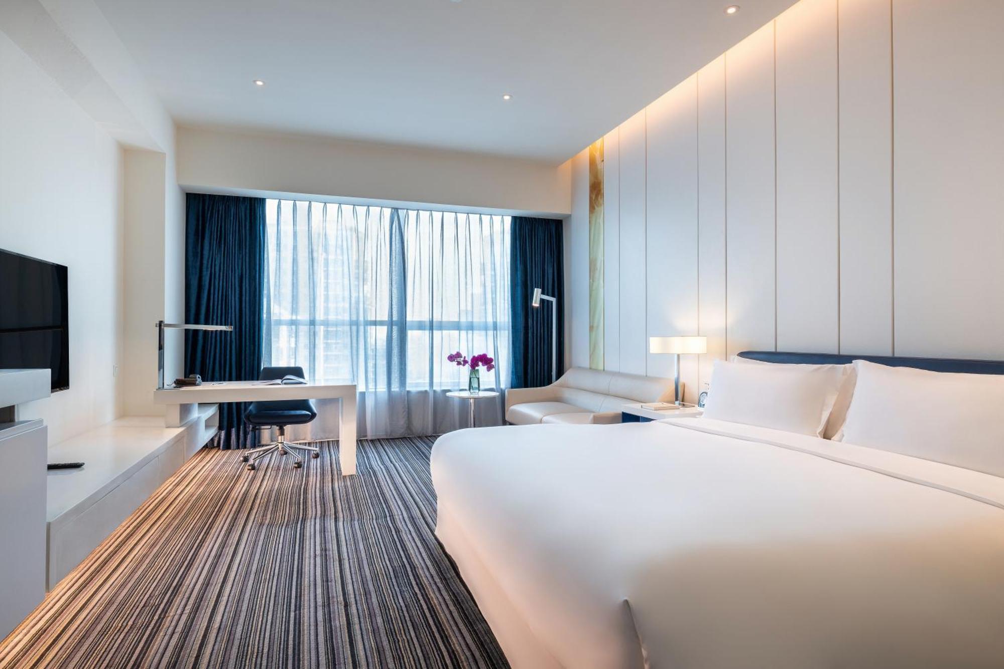 Hotel Grand Mercure Century Park - Free Shuttle Bus To Sniec Shanghai