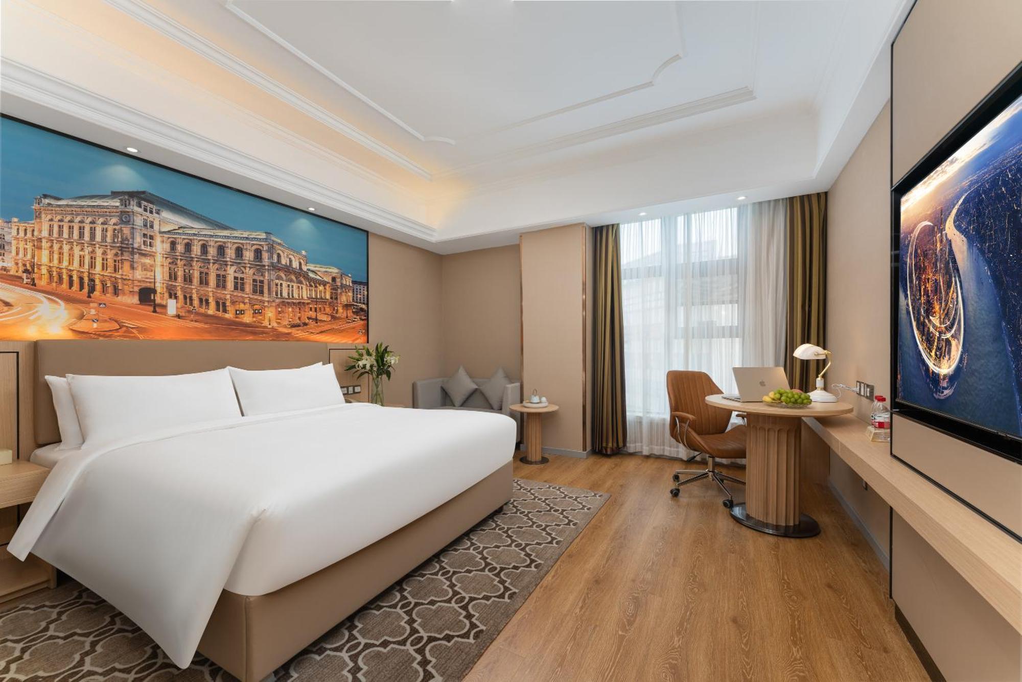 Vienna International - Pudong Airport Free Trade Zone - Free Shuttle Bus To Pvg Airport And Land 4*