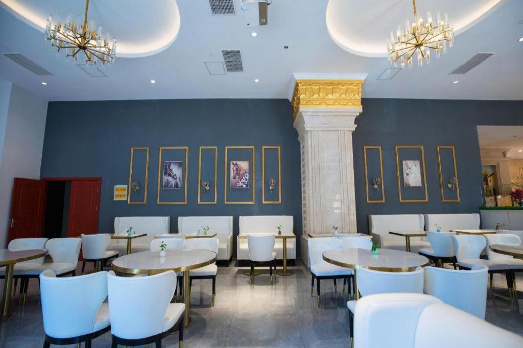 Vienna International Hongqiao Expo Center Caohejing Hotel
