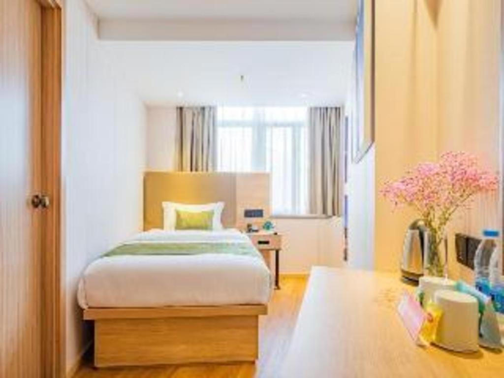 Hotel Greentree Sheshan National Tourist Express
