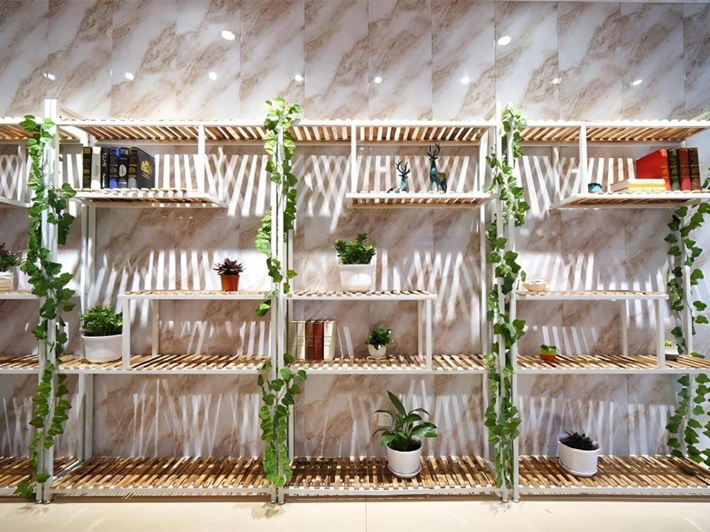 Shell Baoshan District Songbin Road Subway Station Hotel Shanghai