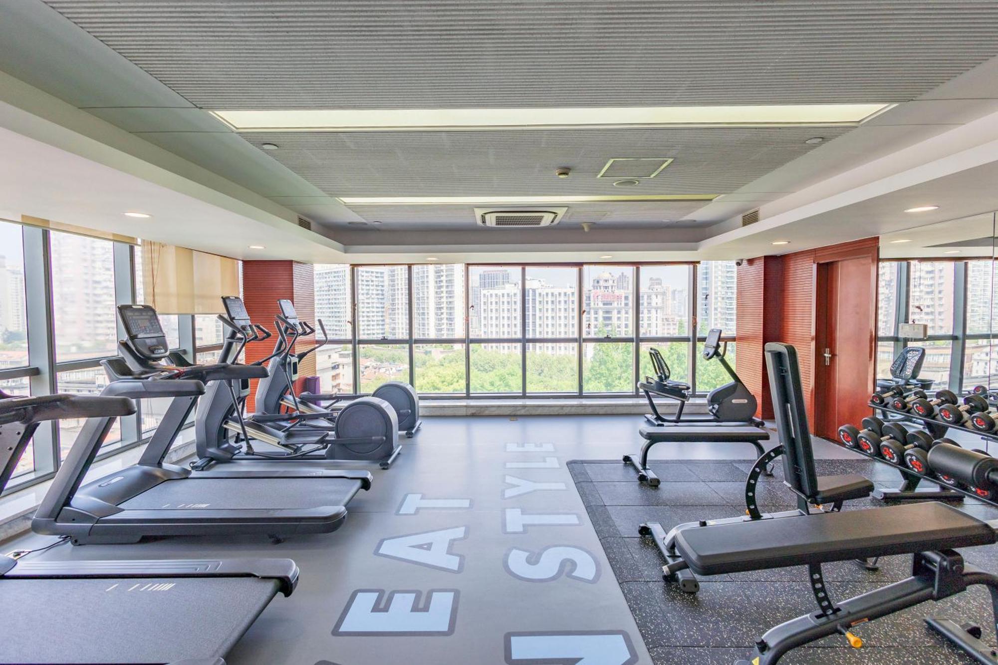Green Court City Center, 4*