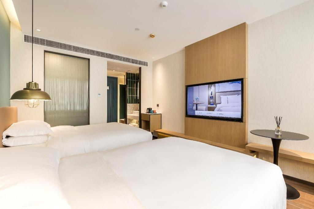 Jinglai Hotel 3*