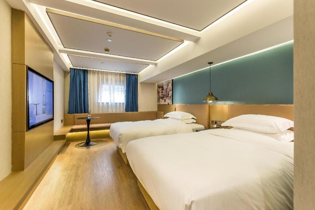 Jinglai Hotel 3*