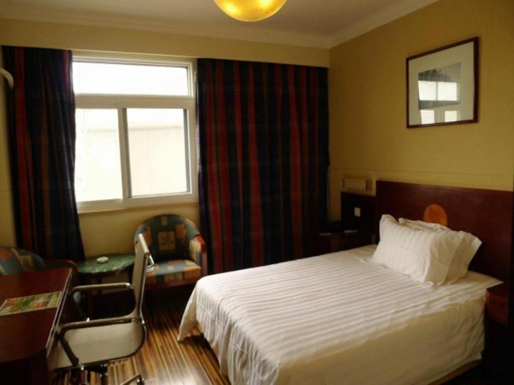 Hotel Jinjiang North Bund Yangpu Bridge Branch 2*
