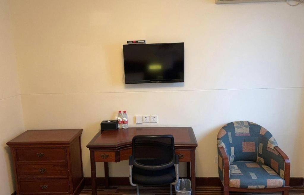 Jinjiang North Bund Yangpu Bridge Branch Hotel