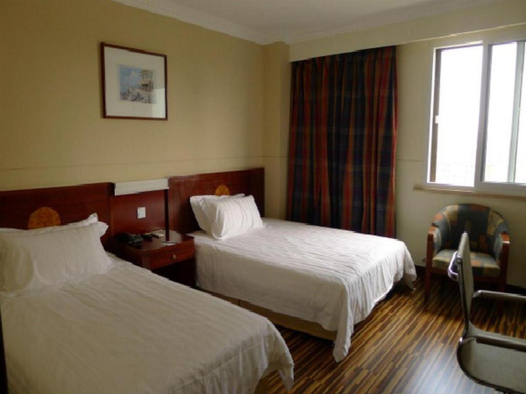 Hotel Jinjiang North Bund Yangpu Bridge Branch 2*