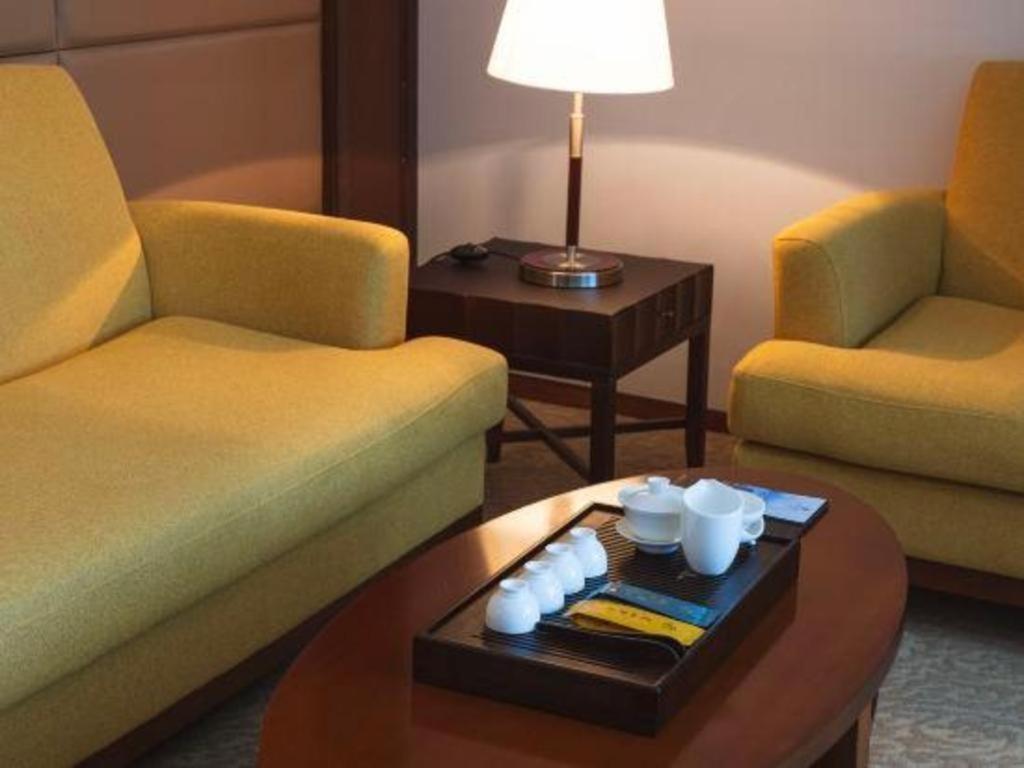Paradise Jinjiang 4* Shanghai
