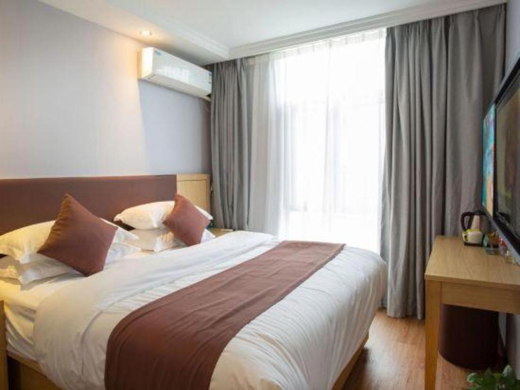 Hotel Gya Songjiang Wanda Plaza