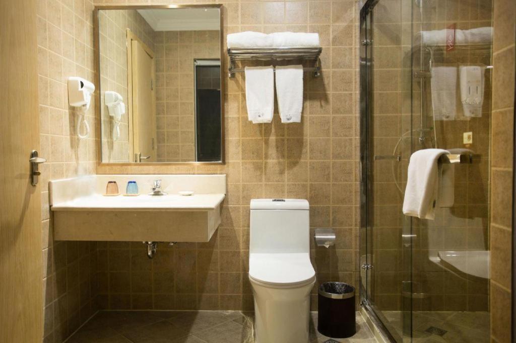 Hotel Gya Songjiang Wanda Plaza