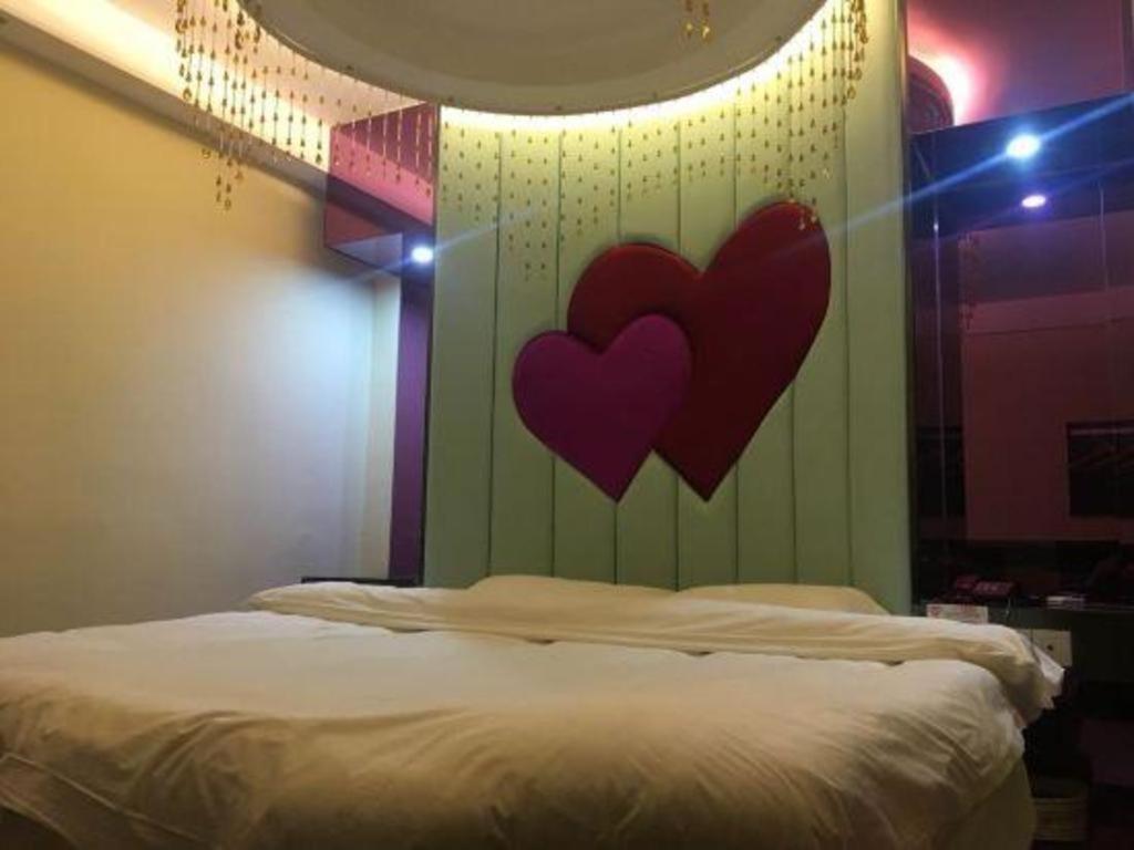 Shell Baoshan Meilanhu Luosheng Road Hotel