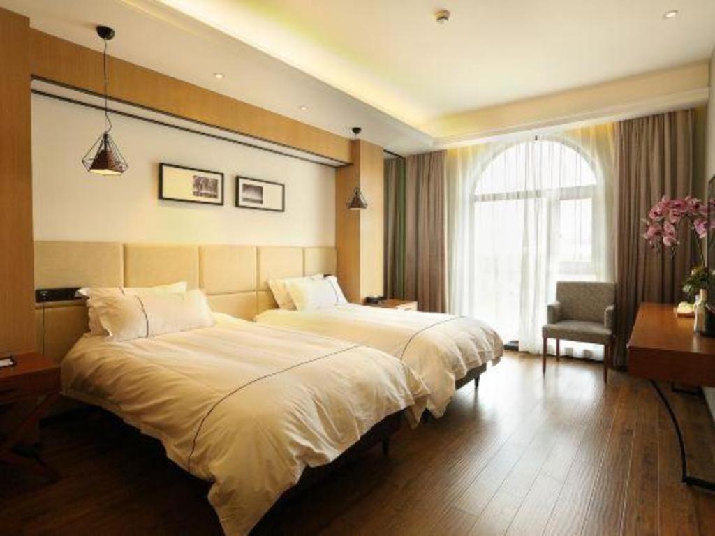 The Muyra Khách sạn 4*