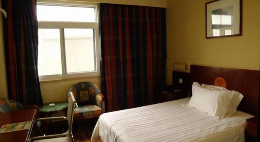 Jinjiang North Bund Yangpu Bridge Branch Hotel