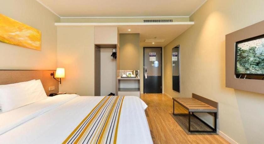 Hotel Pudong Airport Chuansha Branch