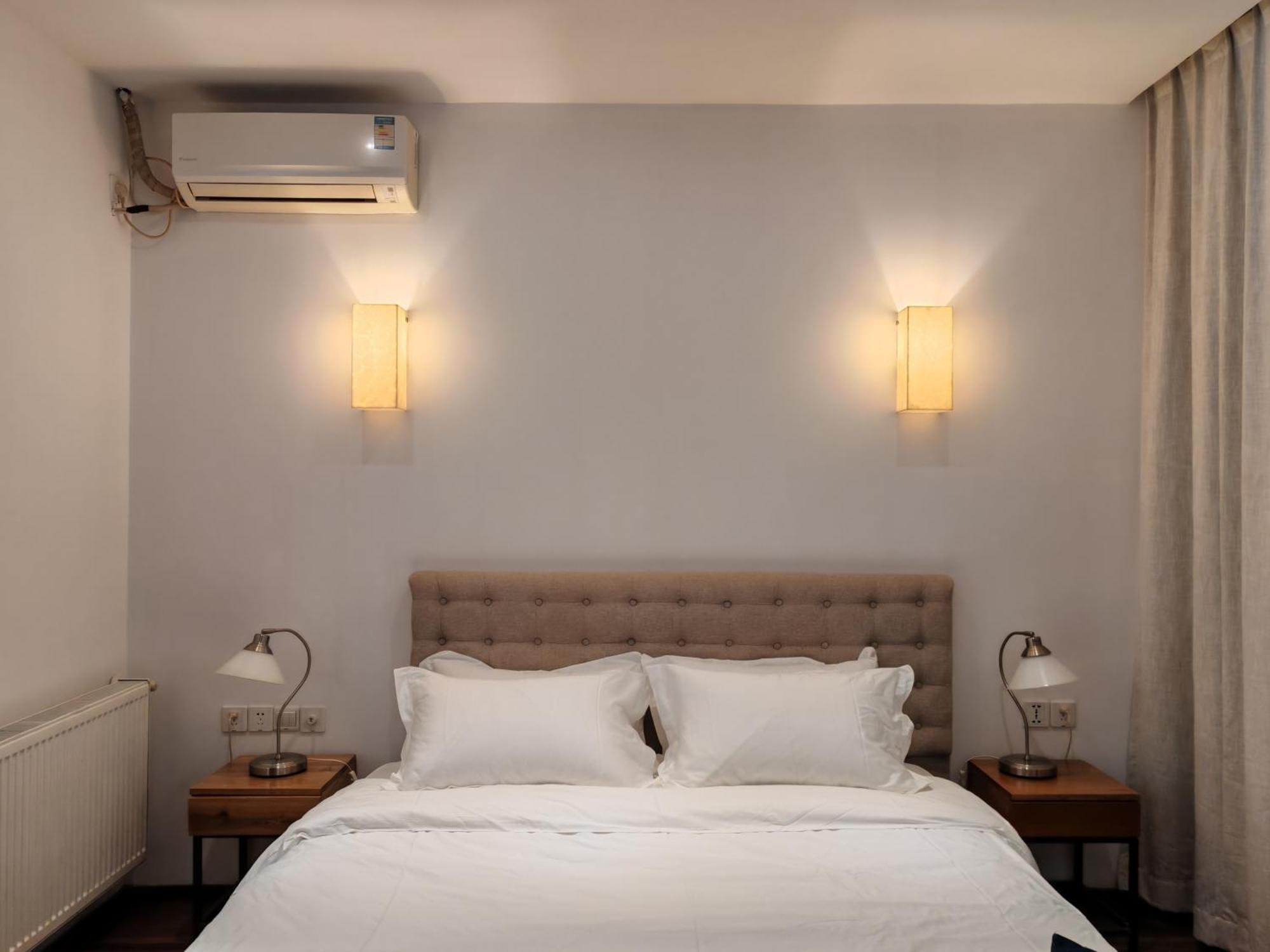 Lane 里弄公寓 Apartment *