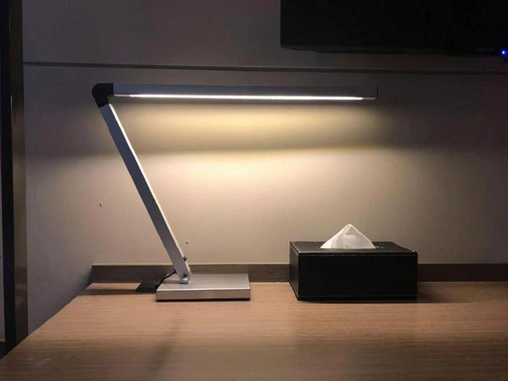 Hotel Jinjiang Select Pudong Airport 3*