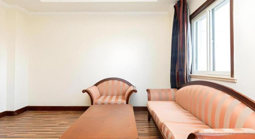 Jinjiang North Bund Yangpu Bridge Branch Hotel