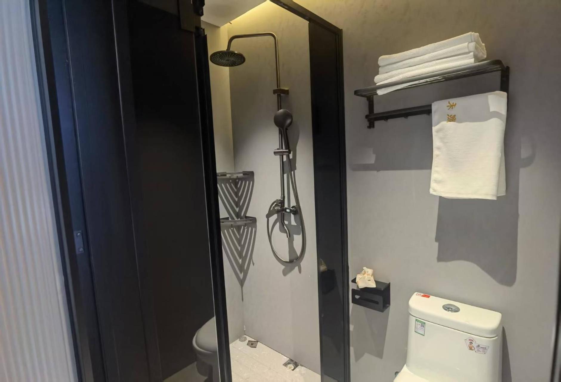 Xihe - Jiuyuan Xietu Road Branch Hotel 2*