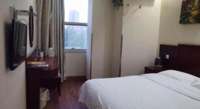 Greentree Hongqiao Hub Convention Center Jinghua Road Shell Hotel