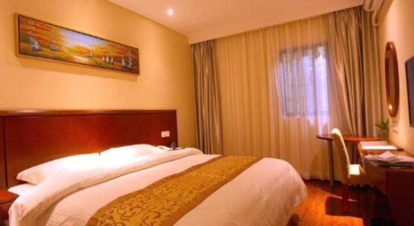 Hotel Greentree Songjiang Wanda Plaza Rongmei Road Express