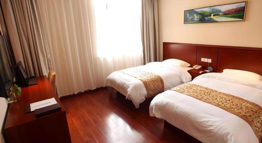 Greentree Songjiang Wanda Plaza Rongmei Road Express 3* Shanghai