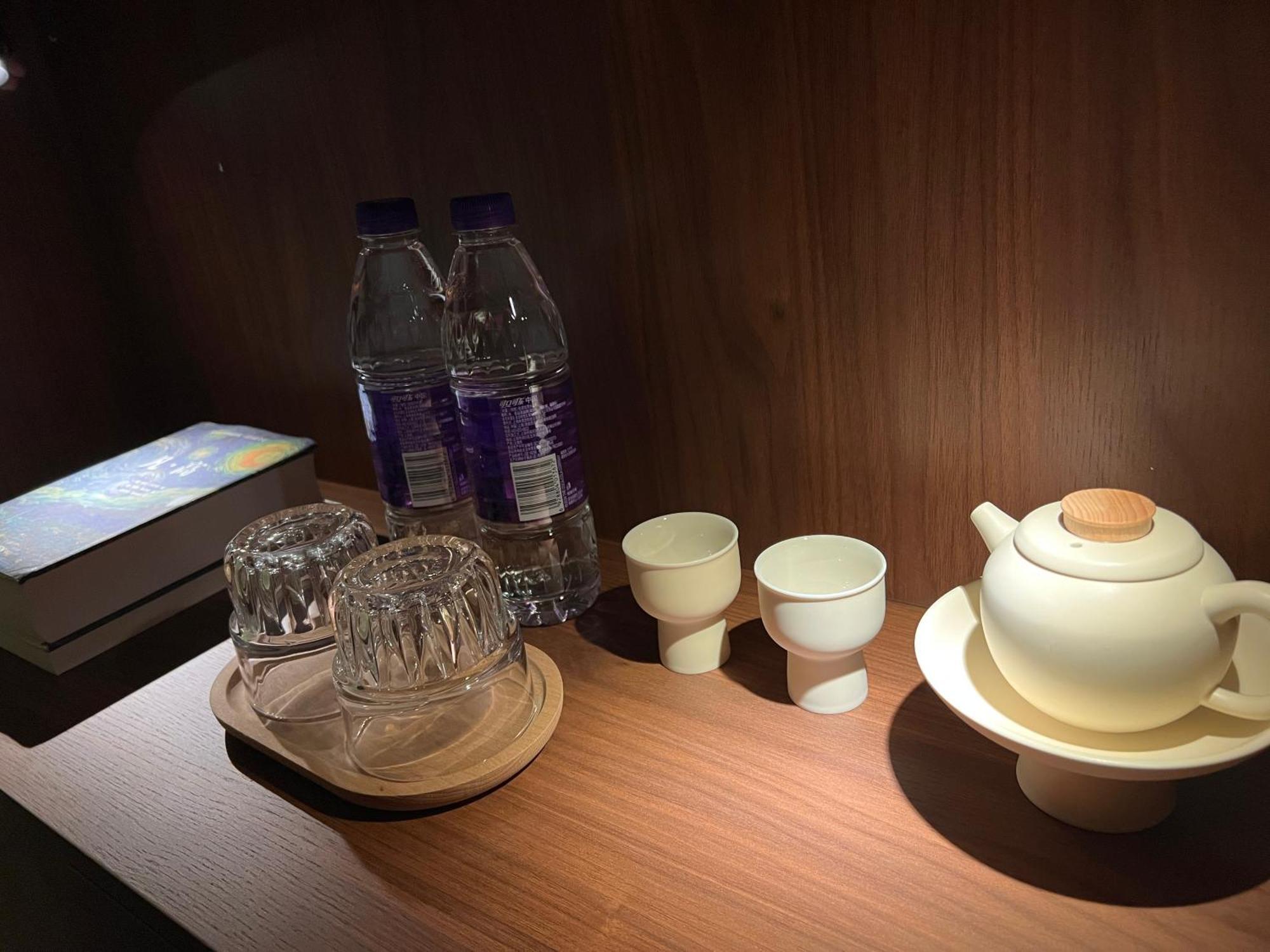Laylive Good Soundproofing Near The Subway, Us Consulate, Nanjing Road Jing'an Temple Business District Convenient Transportation Courtyard Music Homestay Shanghai