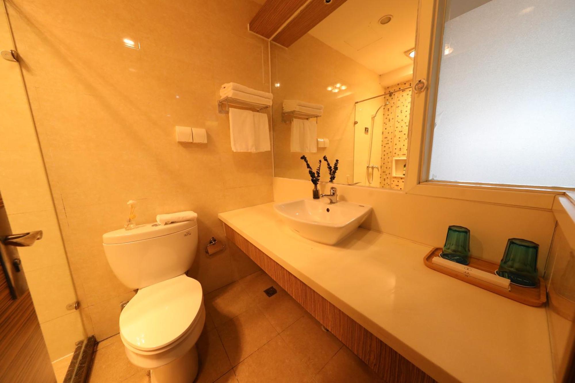 Apartment Suju Service Pudong Wanda Plaza Zhoupu Subway Station Branch *