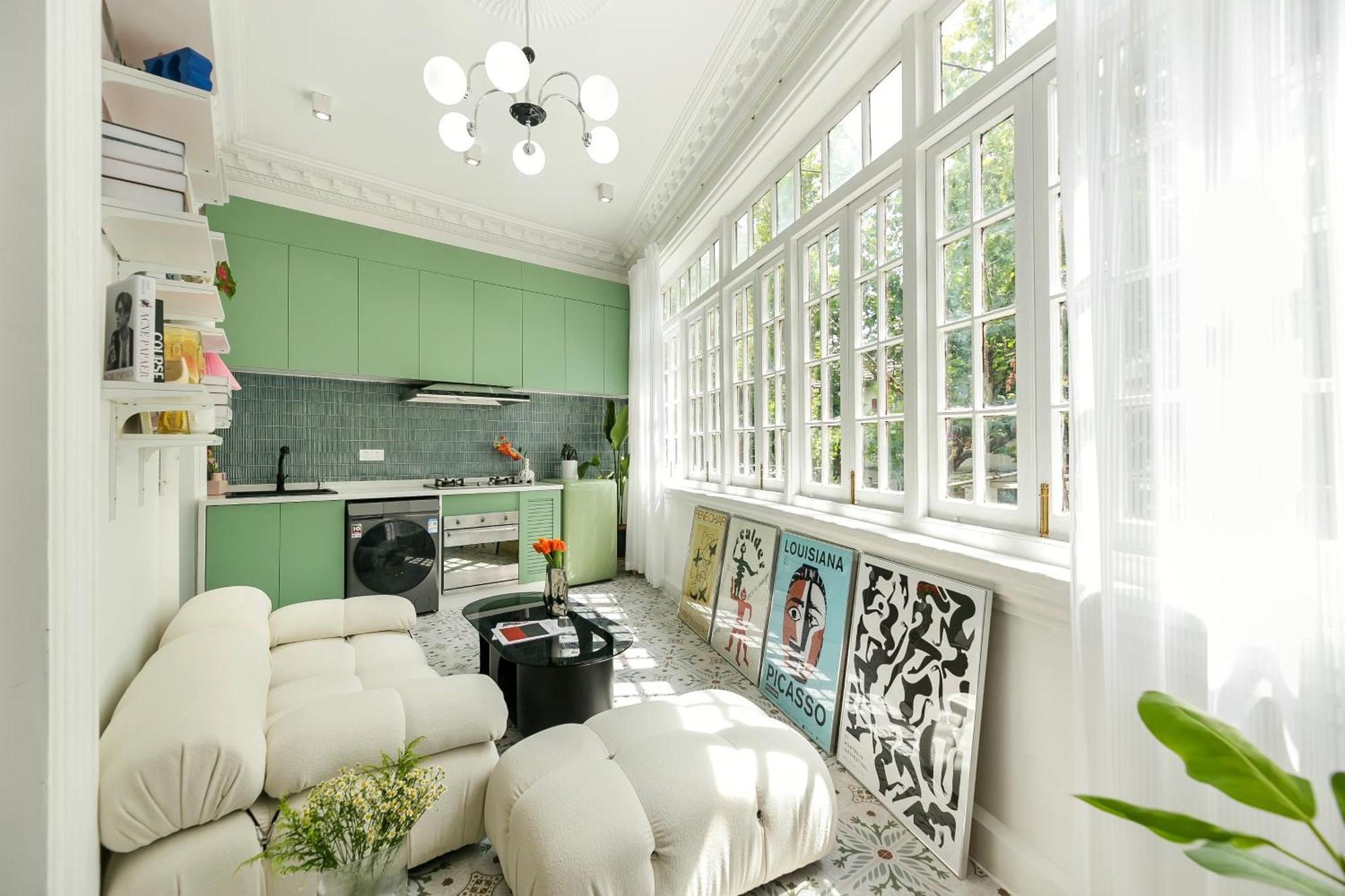Long-term French Apartment