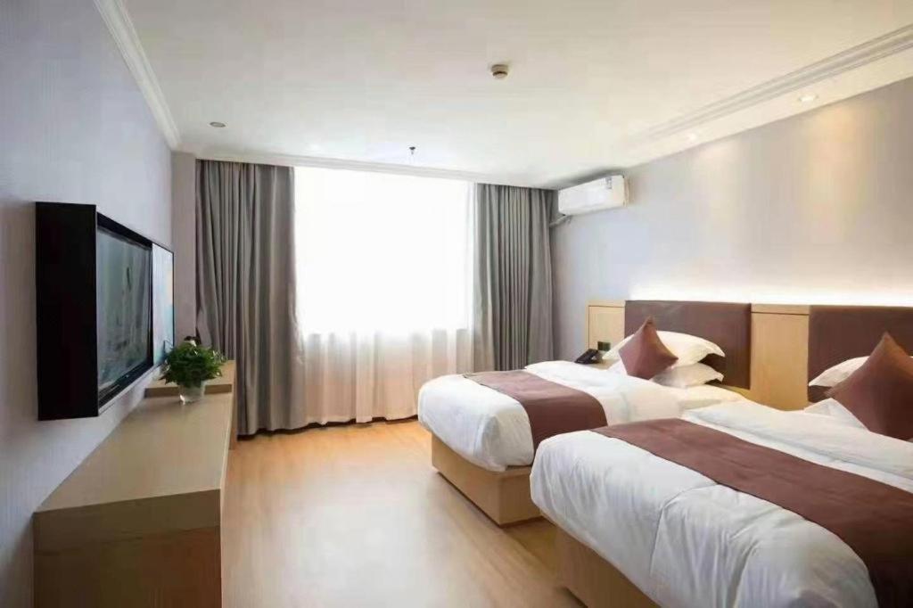 Gya Songjiang Wanda Plaza Hotel