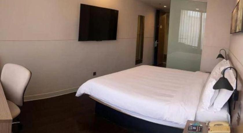 Jinjiang Select Fengxian Baolong Square North Yunhe Road 2* Şanghay