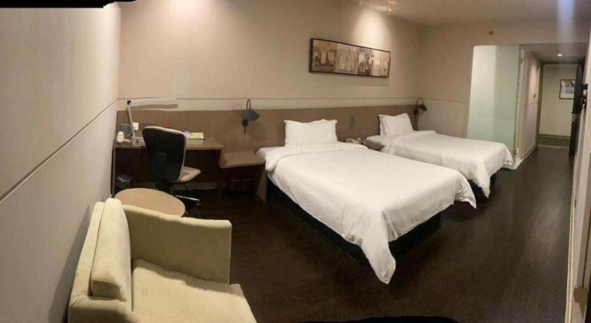 Jinjiang Select Fengxian Baolong Square North Yunhe Road Otel