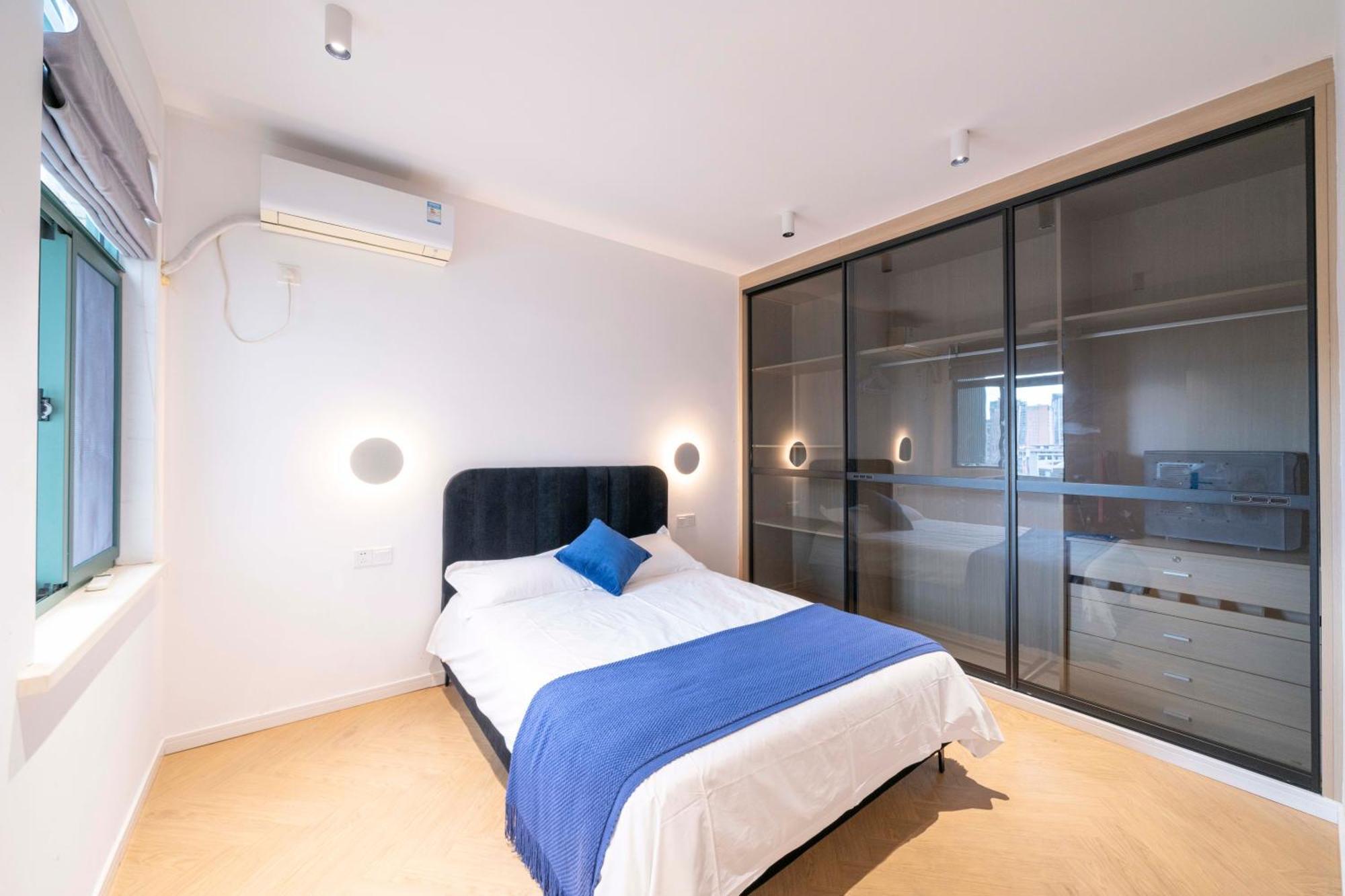 Book And Bed - Xujiahui * Shanghai
