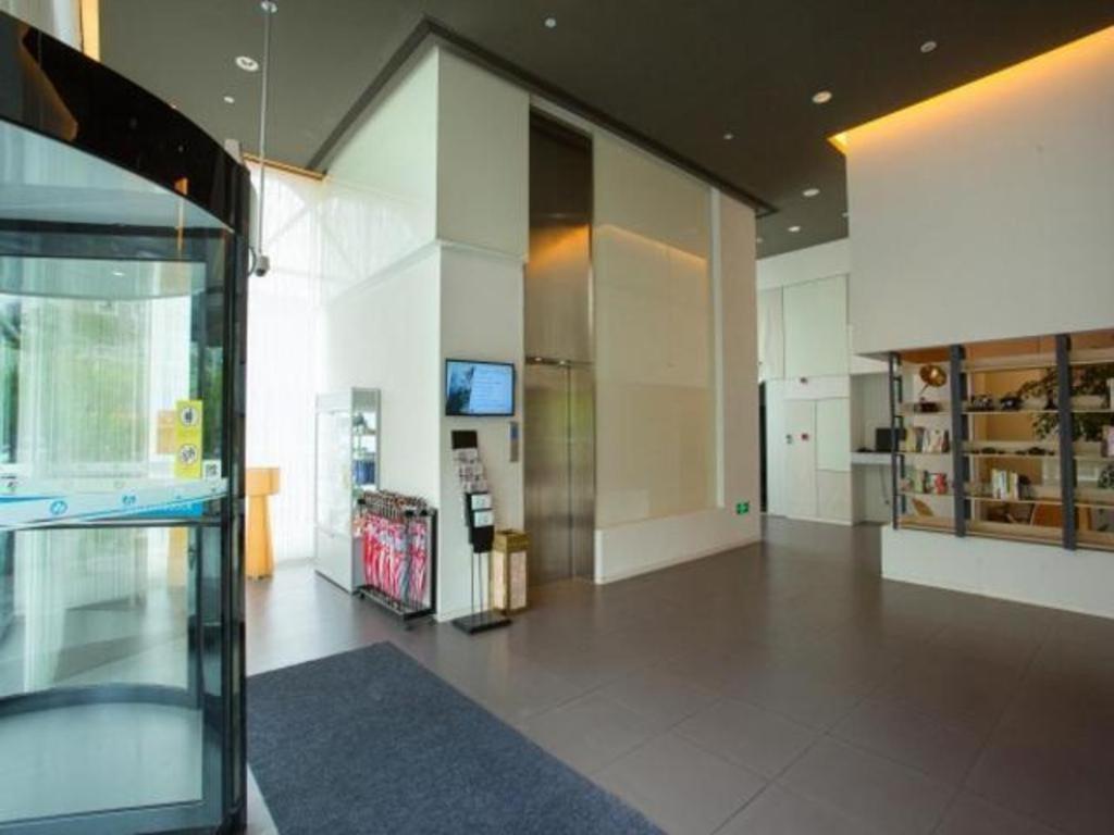 Jinjiang Select Fengxian Baolong Square North Yunhe Road Otel Şanghay