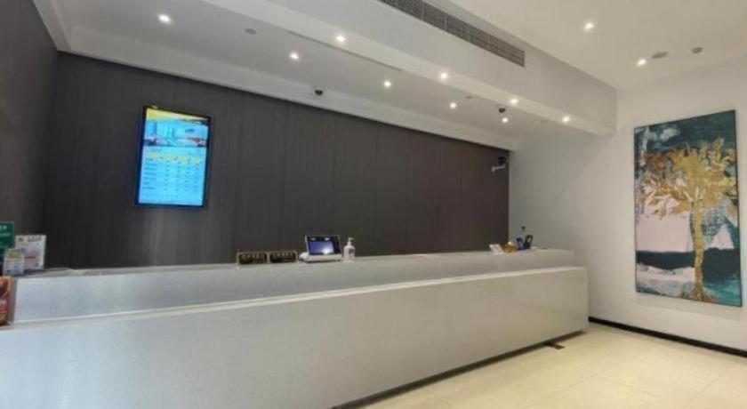 Hotel Vatica Jiading District Anting Metro Station Moyu Road