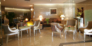 Hotel Supreme Tower