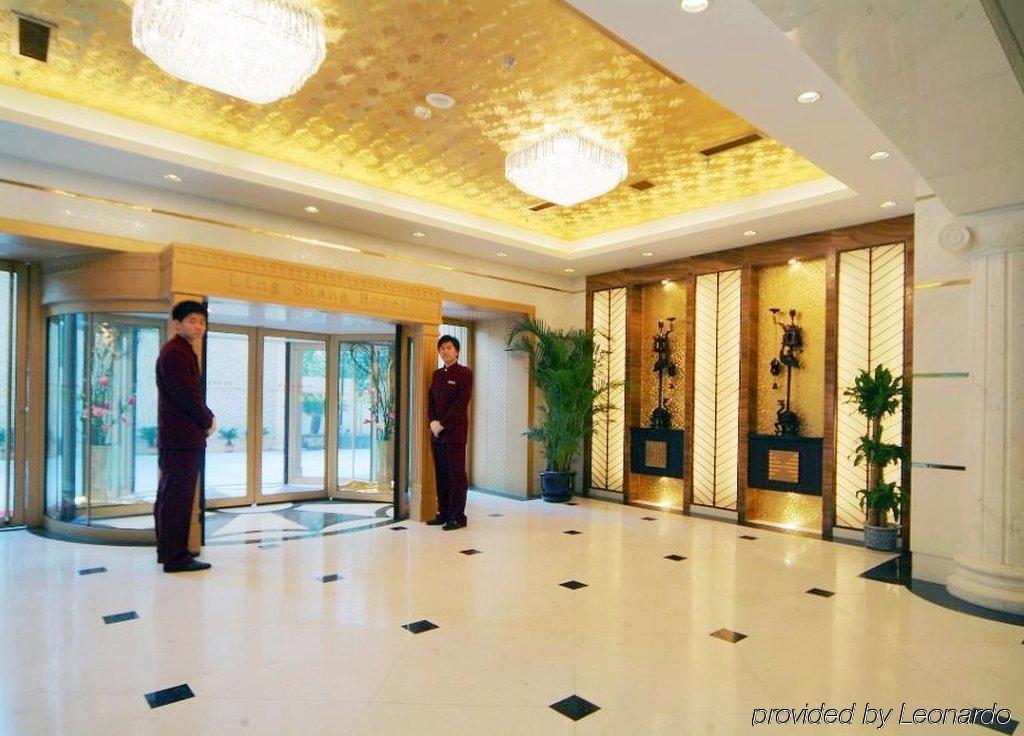 Leading Noble & Aparthotel 4*