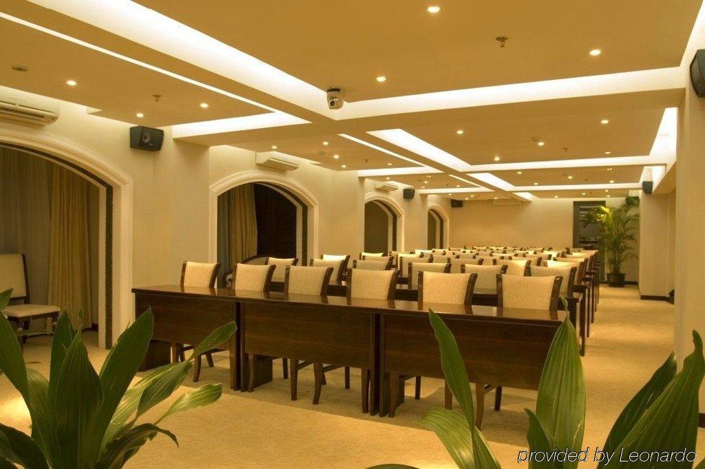 Aparthotel Leading Noble & Xangai