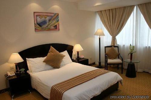 Xinghua Otel Şanghay