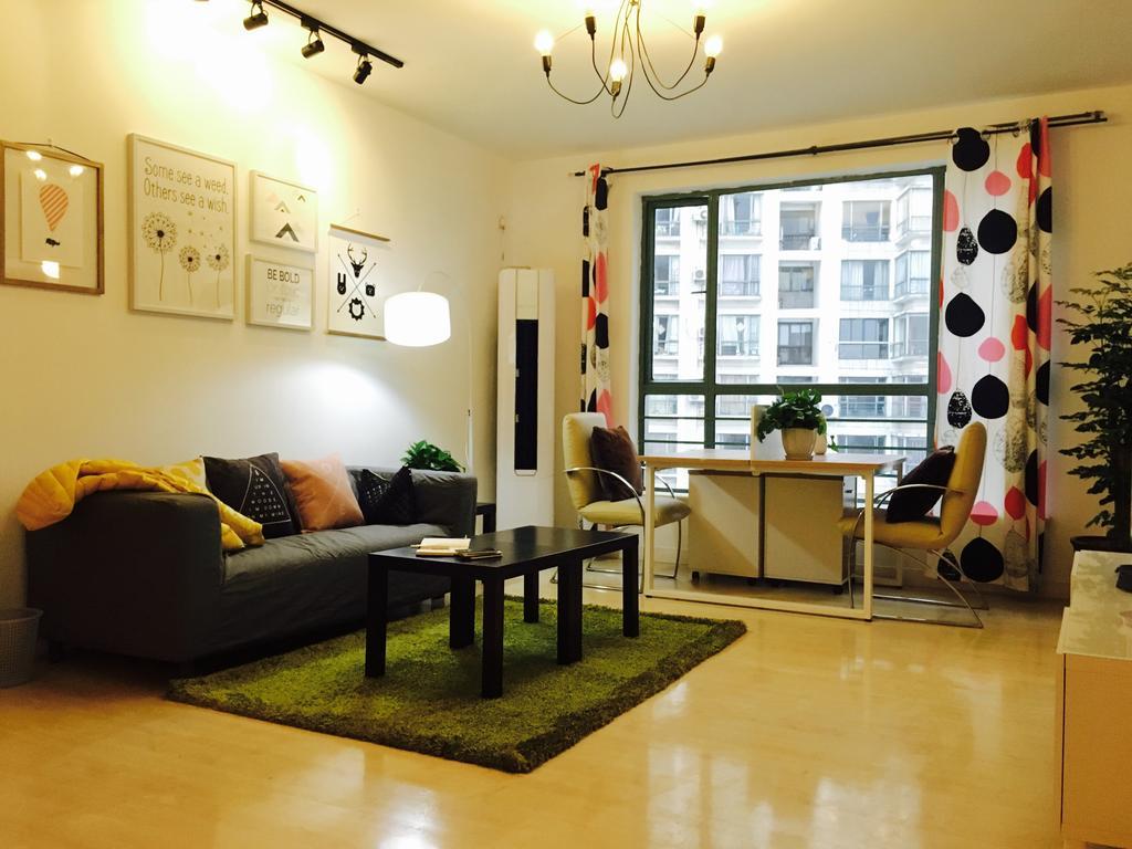 Apartment Go Native